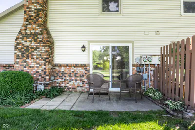 7435 Prairie Lake Drive, Indianapolis - 24