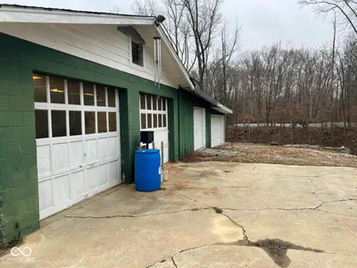 1121 State Road 46, Batesville - 4