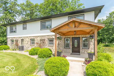 4258 South Drive, Quincy