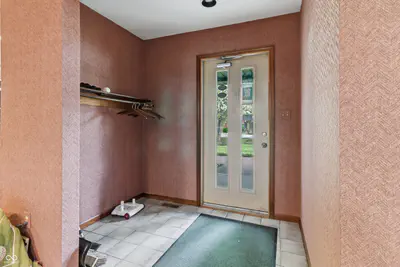 125 7th Street, Gas City - 6