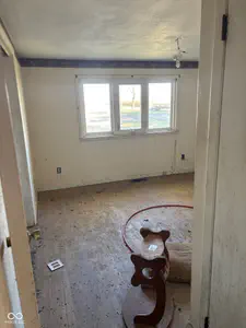 2527 E Street, Elwood - 10