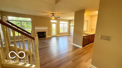 8040 Windham Lake Way, Indianapolis - 9
