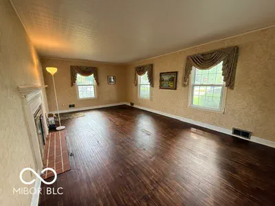 824 5th Street, Seymour - 10