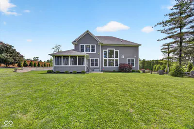 3511 Bryn Mawr Drive, Bloomington - 35