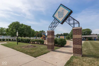 13381 Carefree Court, Camby - 24