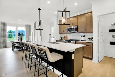 677 Growe Court, Avon - 7