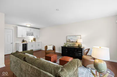 9448 Oakley Drive, Indianapolis - 16