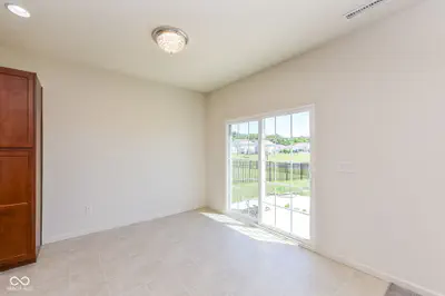 6645 Timberline Trail, Whitestown - 10