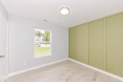 652 Meadows Edge Lane, Indianapolis - 24