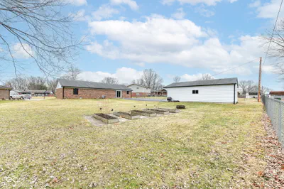 382 Pinedale Drive, Avon - 41