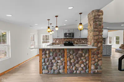 118 Huston Street, Ingalls - 8