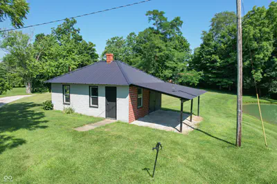 1000 County Road 55, North Vernon - 65