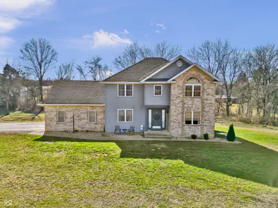 765 Cedar Keys, North Vernon - 12