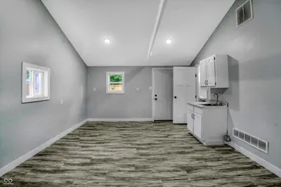 2827 Villa Avenue, Indianapolis - 29