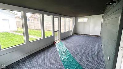 909 Temple Avenue, Indianapolis - 31