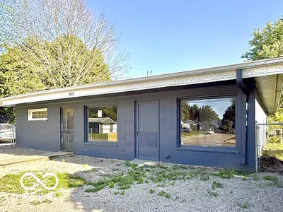 1505 Wabash Avenue, Crawfordsville - 2