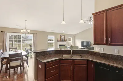 5911 Edelle Drive, Indianapolis - 7