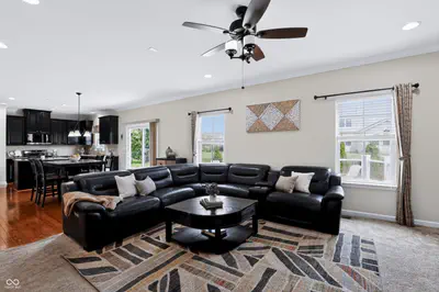 11947 Mannings Pass, Zionsville - 32