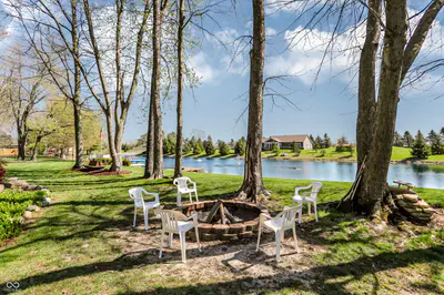 5571 Red Oak Drive, Greenfield - 74