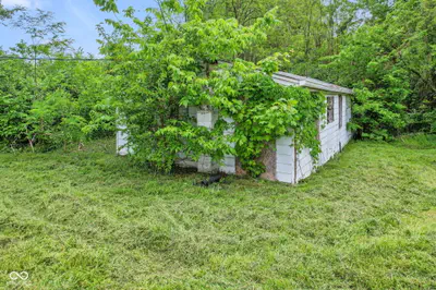 8821 Ogden Dunes Drive, Camby - 5
