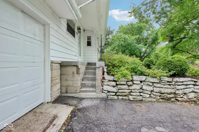 2428 Tulip Drive, Indianapolis - 6