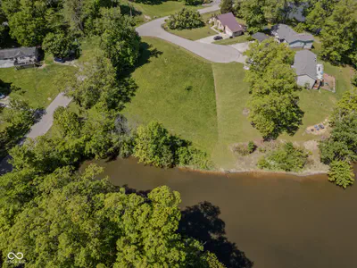 3830 Dam Court, North Vernon - 8
