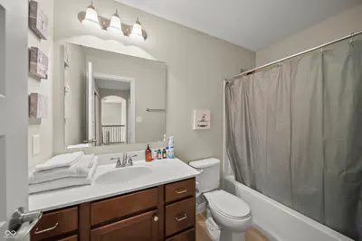 10599 Geist View Drive, Fishers - 53