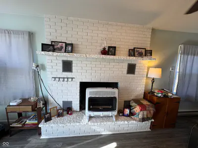 2324 200, Rushville - 8