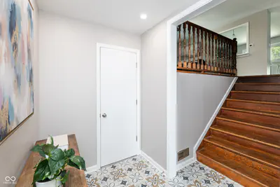 6824 Sargent Road, Indianapolis - 9