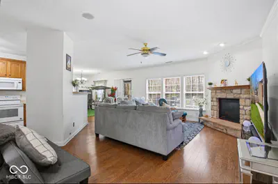 344 Legacy Boulevard, Greenwood - 16