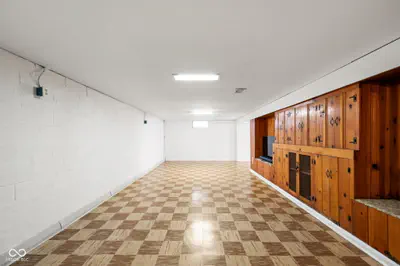 2851 Moreland Avenue, Indianapolis - 32