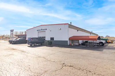 2260 Main Street, Greenfield - 27