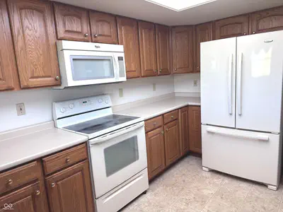 423 Alexander Drive, Seymour - 32