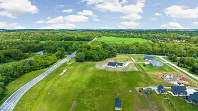 5872 Gibbs Road, Plainfield - 8