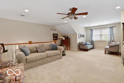 1029 Sterling Court, Crown Point - 15