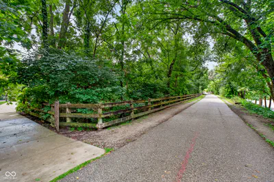 1037 Reserve Way, Indianapolis - 32