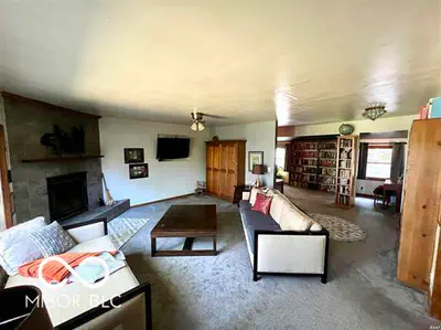 7716 Patton Road, Bloomington - 22