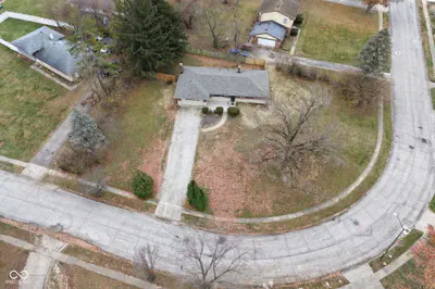 6211 55th Place, Indianapolis - 34