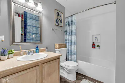 2905 Shadow Lake Drive, Indianapolis - 33