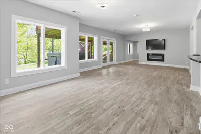 8631 Bay Colony Drive, Indianapolis - 35