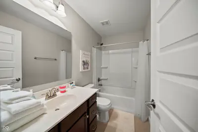 10599 Geist View Drive, Fishers - 54