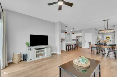 20138 Edwick Drive, Westfield - 14
