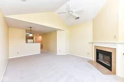 7238 Harbour Isle, Indianapolis - 4
