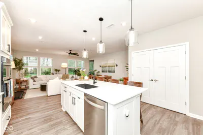 14951 Barbaro Drive, Westfield - 13