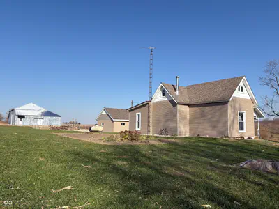 7746 County Road 50, Connersville - 8