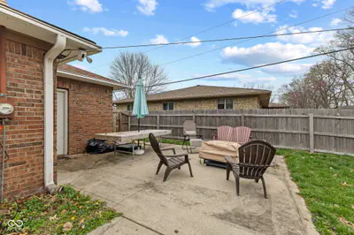 801 Restin Road, Greenwood - 33
