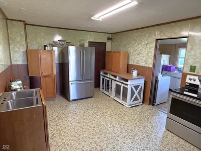 2438 500, Crawfordsville - 7