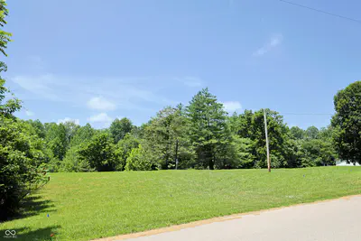 9950 Chapel Hill Road, Heltonville
