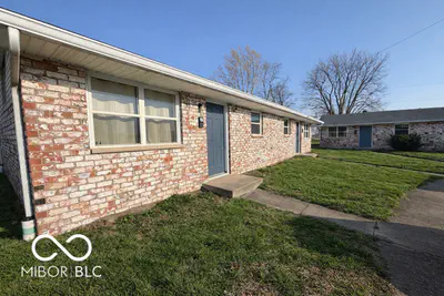 5-10, 15-26 Lee Drive, Martinsville - 2