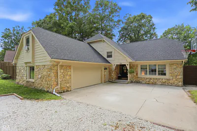 1954 Lakeview Drive, Avon - 73